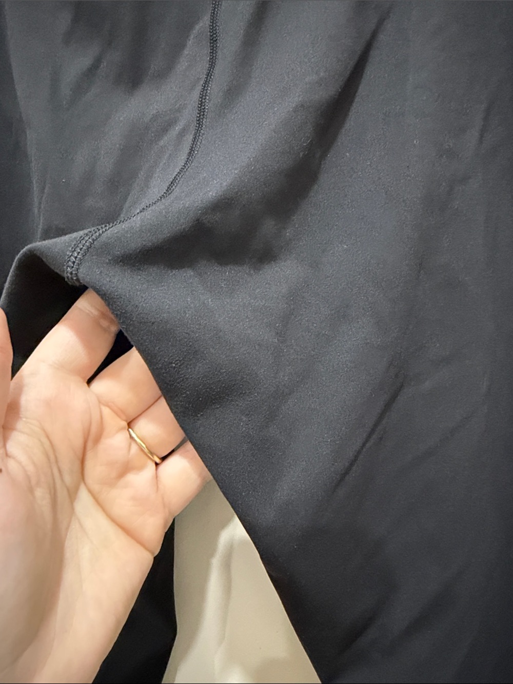 lululemon athletica Wunder Train 25” with Pockets Black High-Rise Leggings - Picture 13 of 14